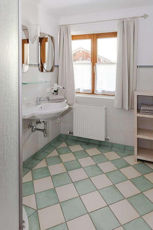 Bidner, Apartamento Tux
